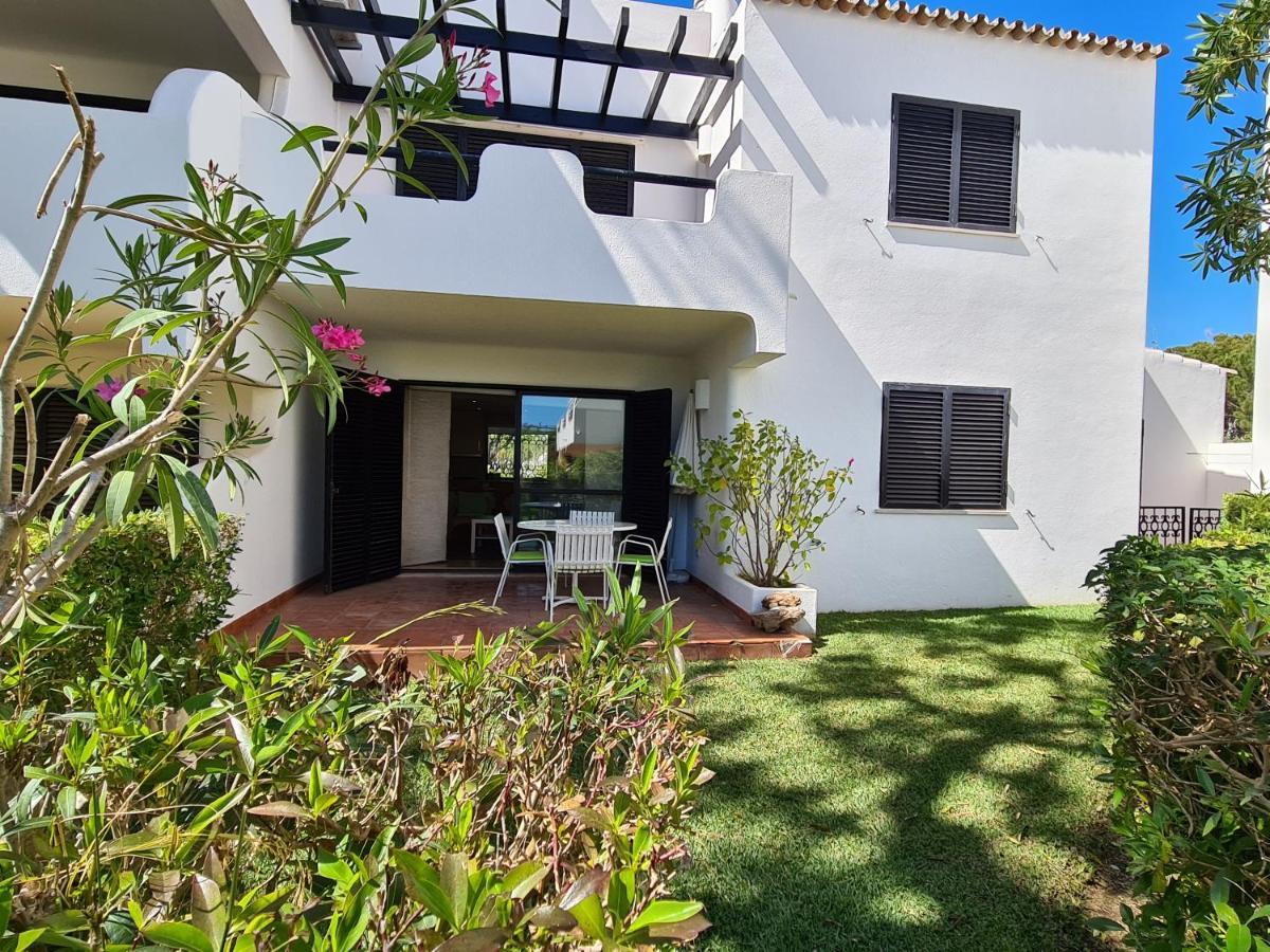 Apartamento Solar Dos Pinheiros Daire Quarteira Dış mekan fotoğraf