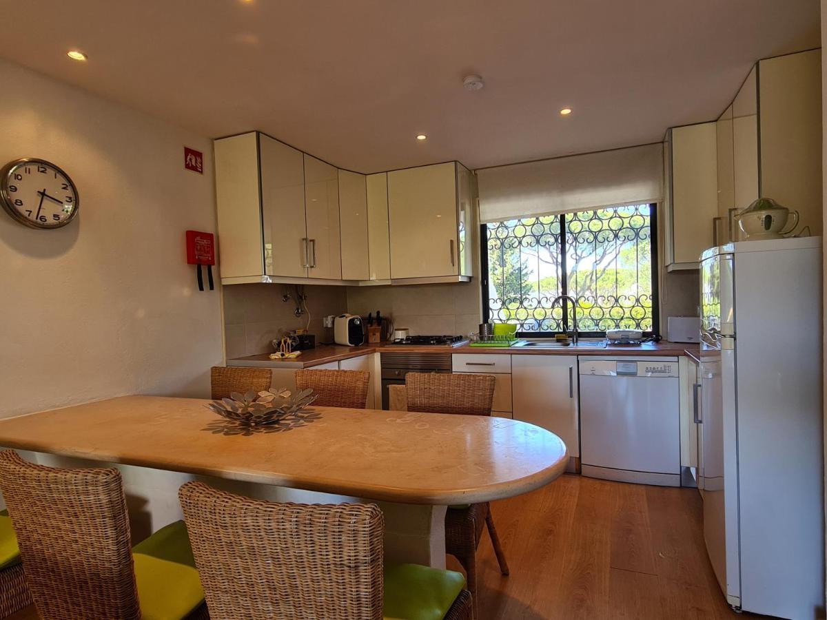 Apartamento Solar Dos Pinheiros Daire Quarteira Dış mekan fotoğraf