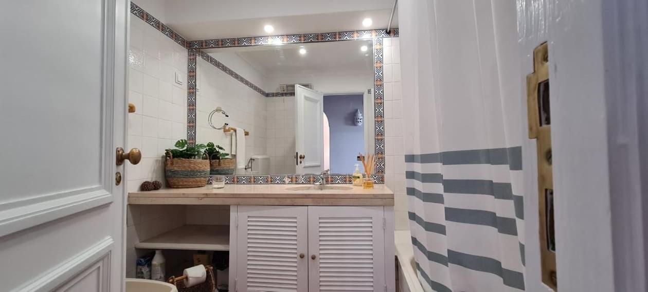 Apartamento Solar Dos Pinheiros Daire Quarteira Dış mekan fotoğraf