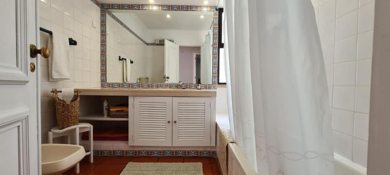 Apartamento Solar Dos Pinheiros Daire Quarteira Dış mekan fotoğraf