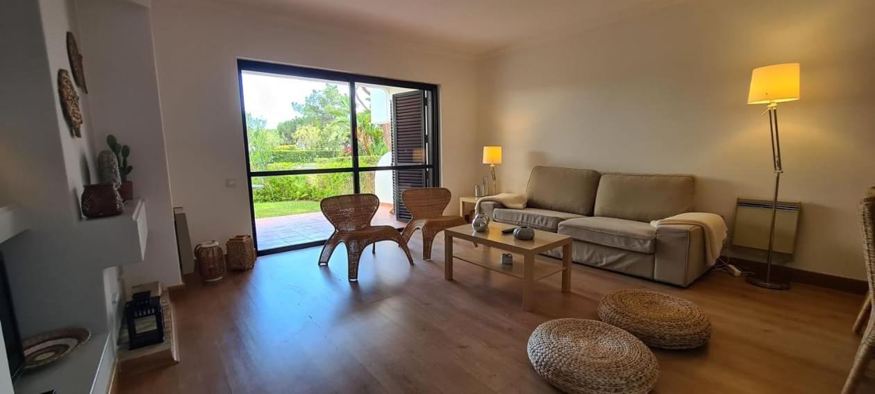 Apartamento Solar Dos Pinheiros Daire Quarteira Dış mekan fotoğraf