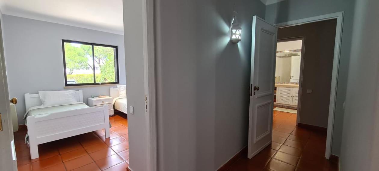 Apartamento Solar Dos Pinheiros Daire Quarteira Dış mekan fotoğraf